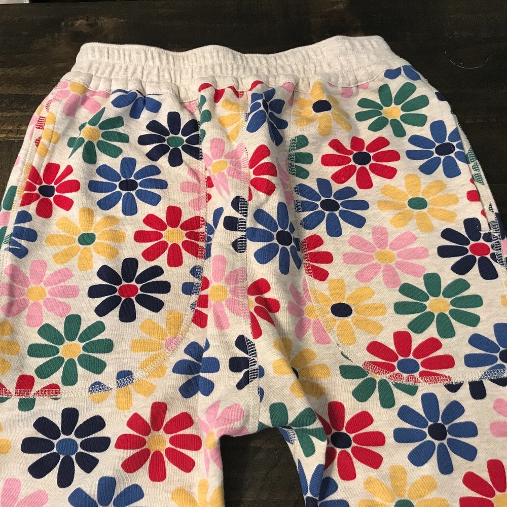 Hanna Andersson girls long sweat pants flower print size 10